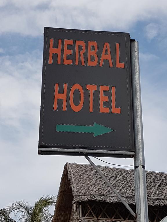 Herbal Hotel & Spa Фан Тиет Екстериор снимка